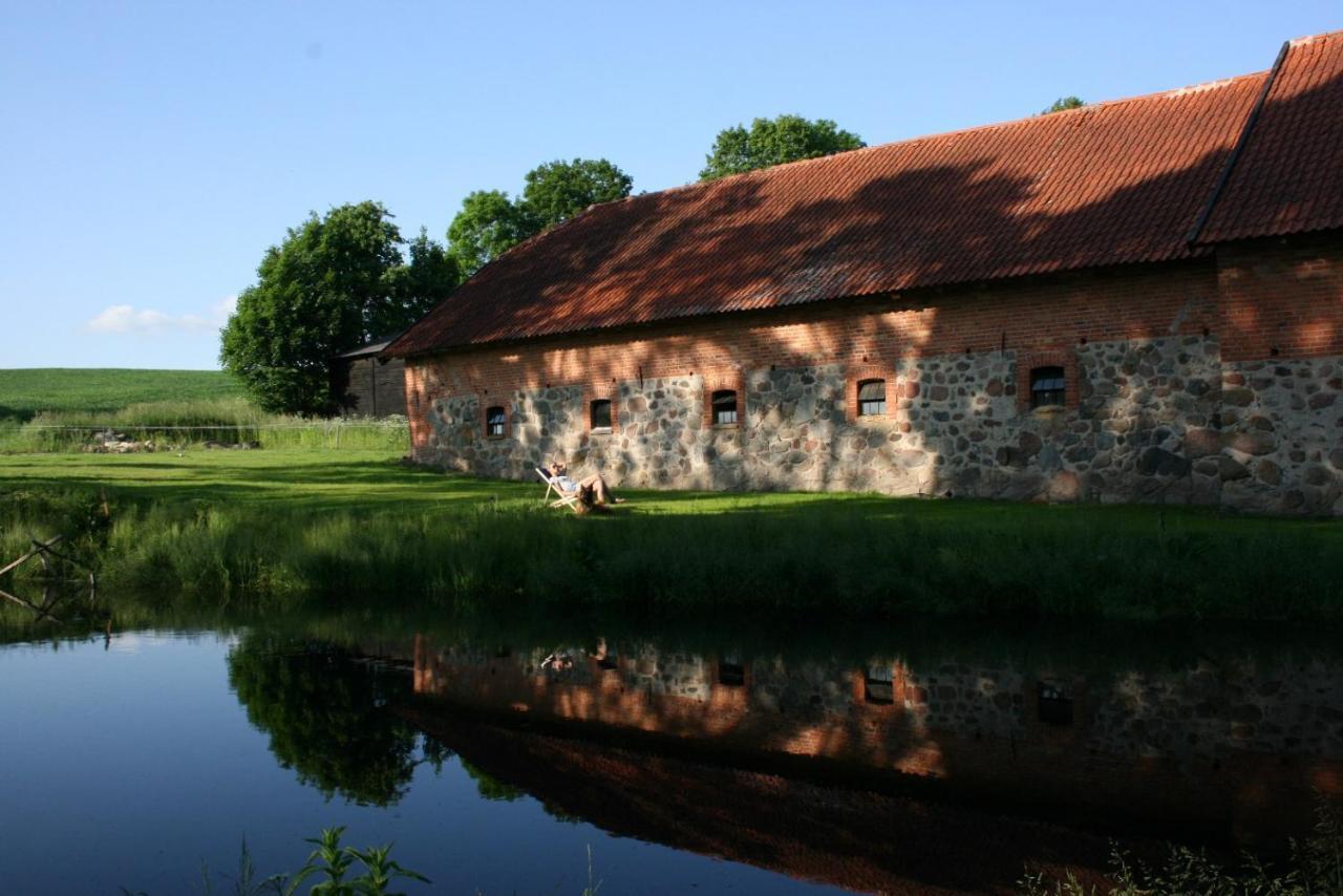 Folwark Mazurskie Legendy - Azyl Dla Doroslych Kruklanki Extérieur photo